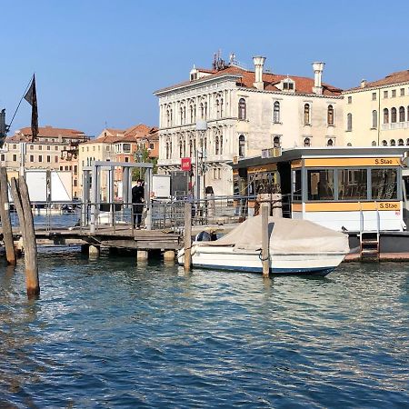 San Stae Charming Apartment Gran Canal Venice Luaran gambar