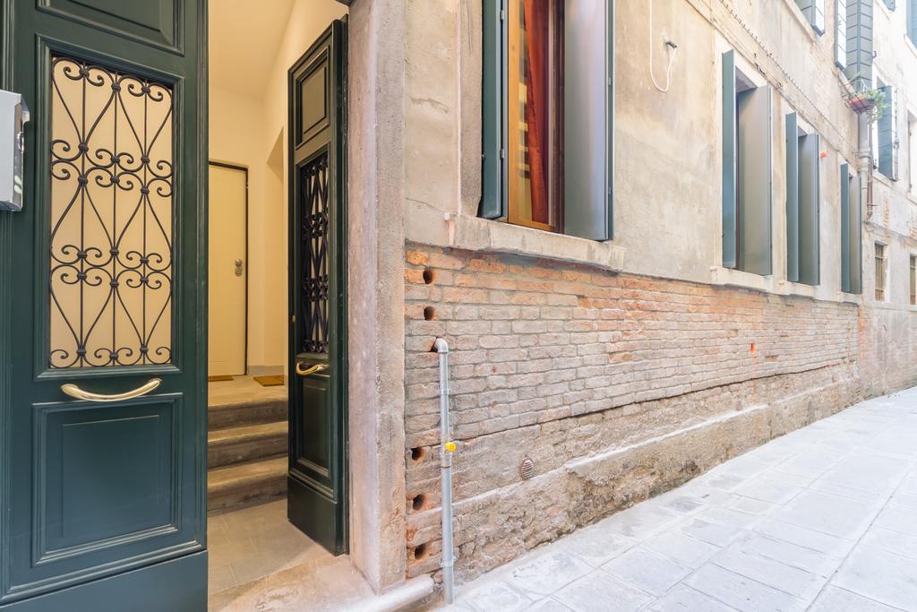 San Stae Charming Apartment Gran Canal Venice Luaran gambar